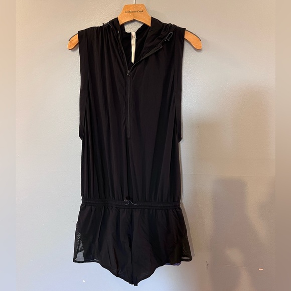 Free People Movement Going For A Runsie Romper Biker Hood One Piece Black S - Picture 2 of 7